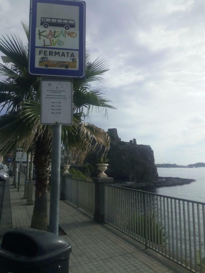 Blue Sea Apartment Aci Castello Exterior photo